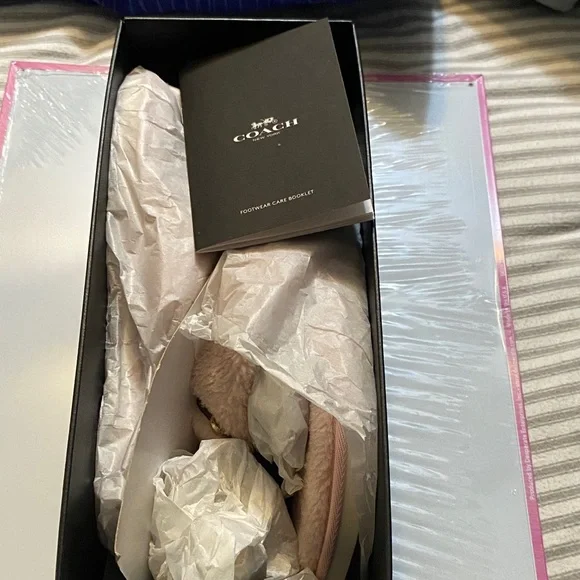 Coach Blush Fleece Slippers - Picture 6 of 6